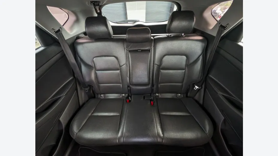 HYUNDAI Tucson -
