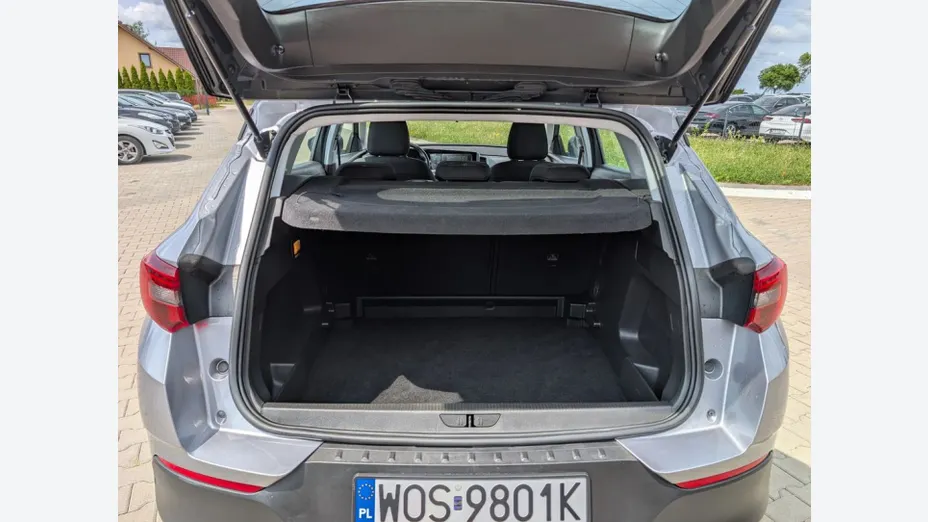 OPEL Grandland -