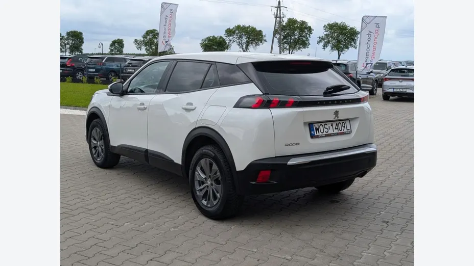 PEUGEOT 2008 -