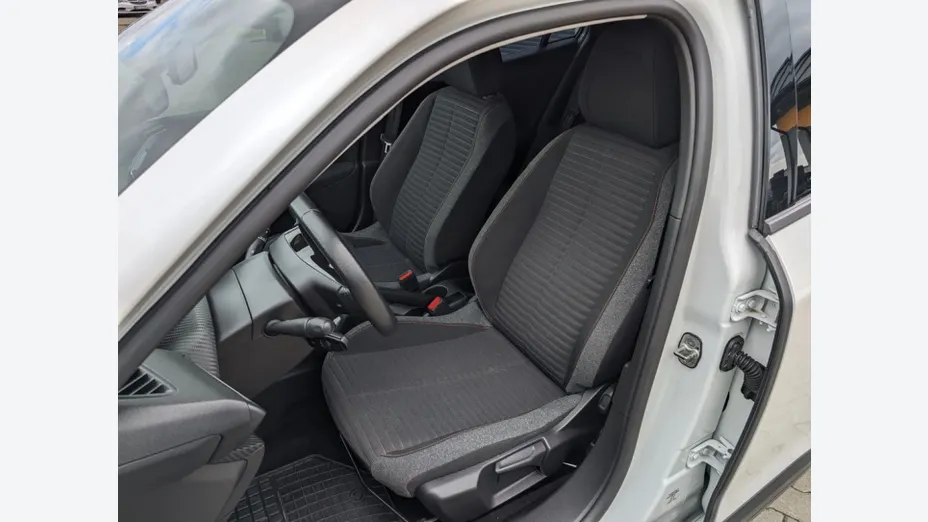 PEUGEOT 2008 -