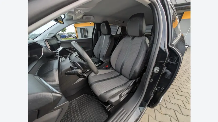 PEUGEOT 2008 -