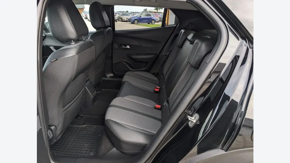 PEUGEOT 2008 -