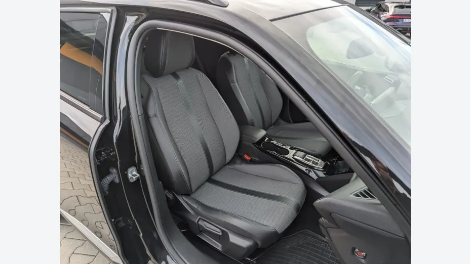 PEUGEOT 2008 -