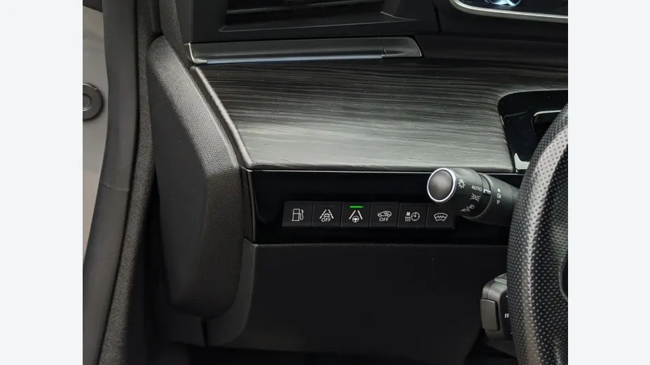PEUGEOT 508 -