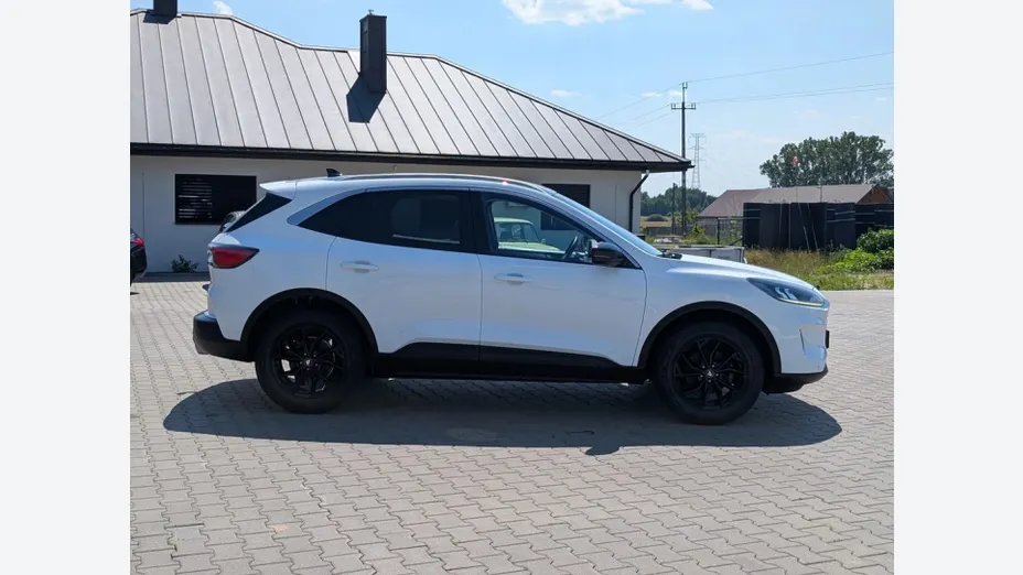 FORD Kuga -