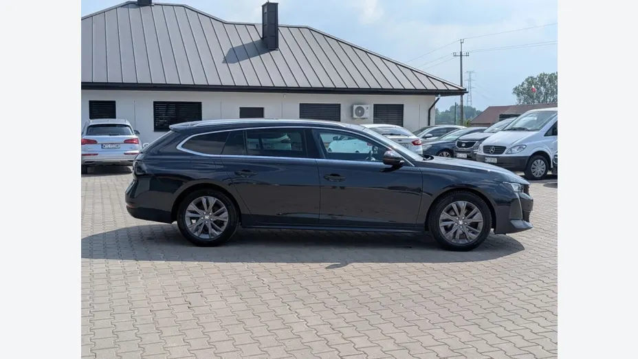 PEUGEOT 508 -