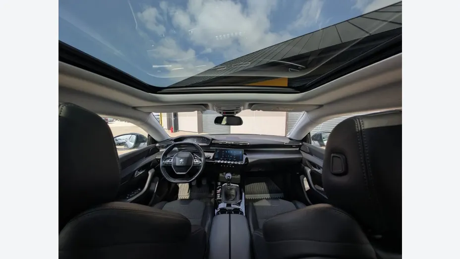 PEUGEOT 508 -