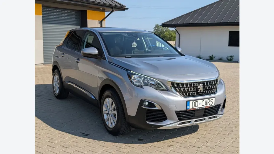 PEUGEOT 3008 -