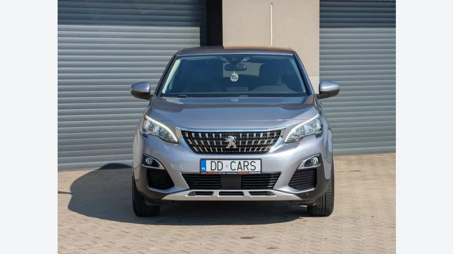 PEUGEOT 3008 -