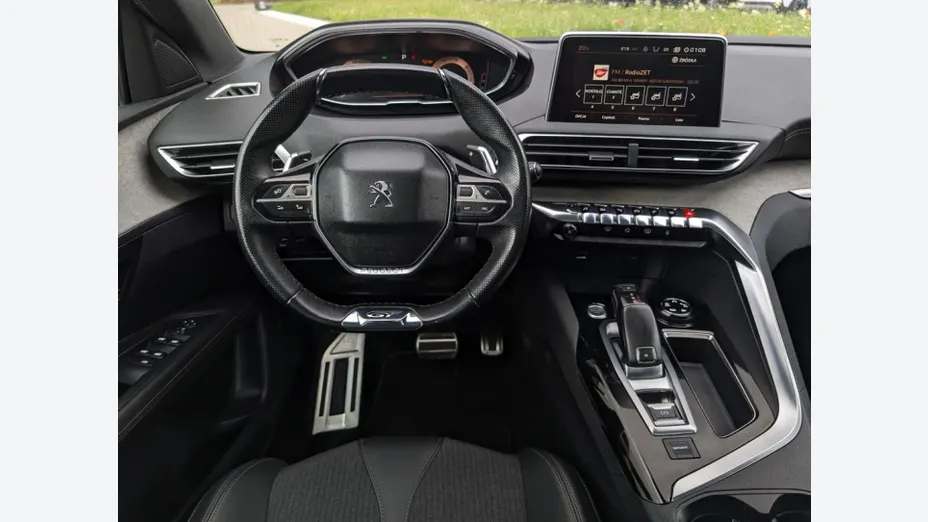PEUGEOT 3008 -