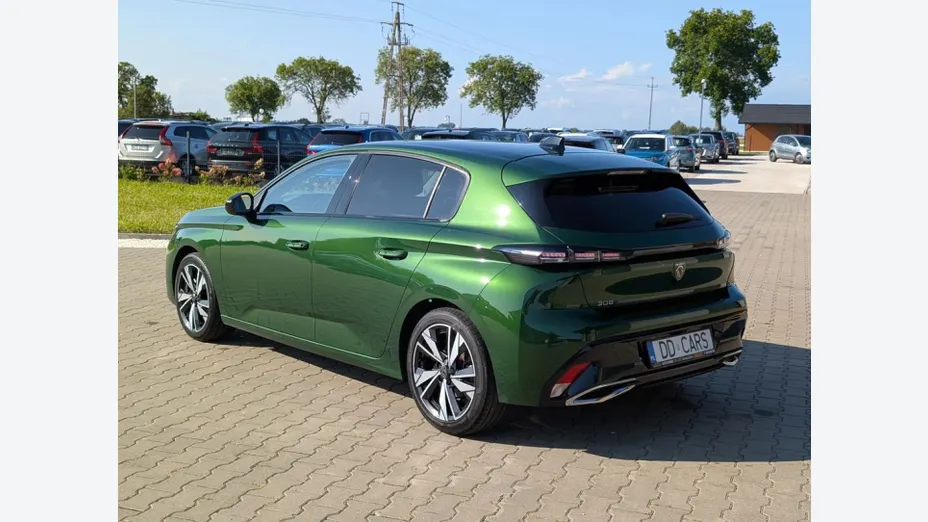 PEUGEOT 308 -