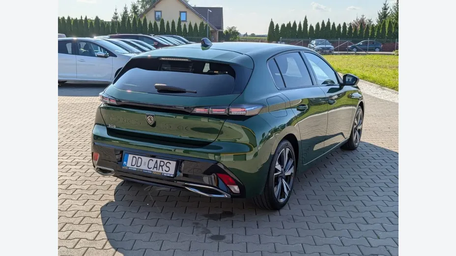 PEUGEOT 308 -
