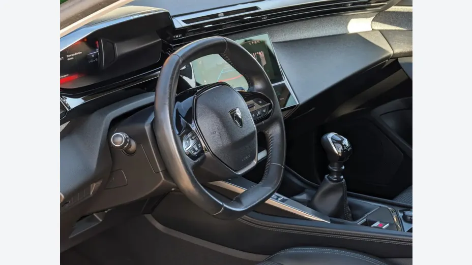 PEUGEOT 308 -