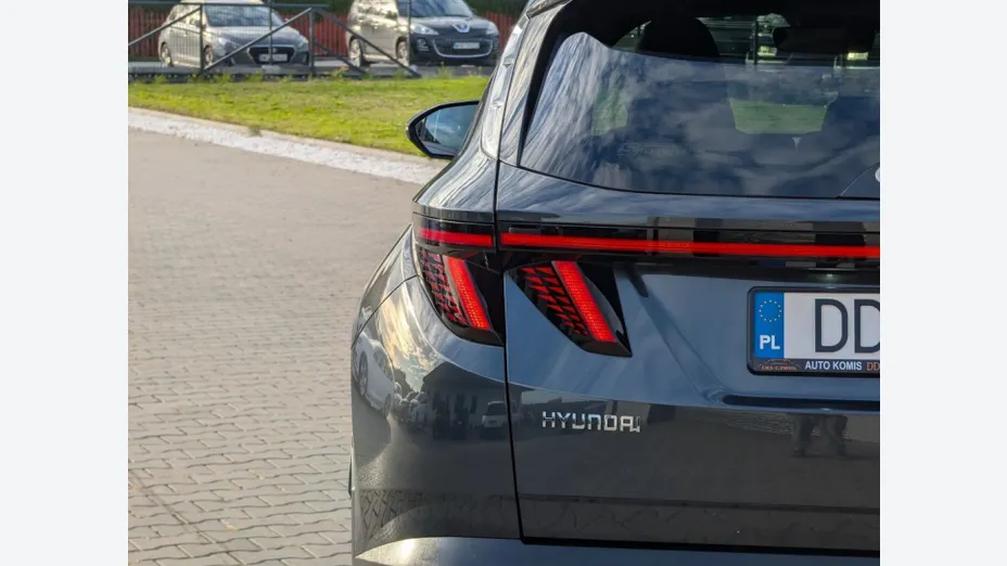 HYUNDAI Tucson -