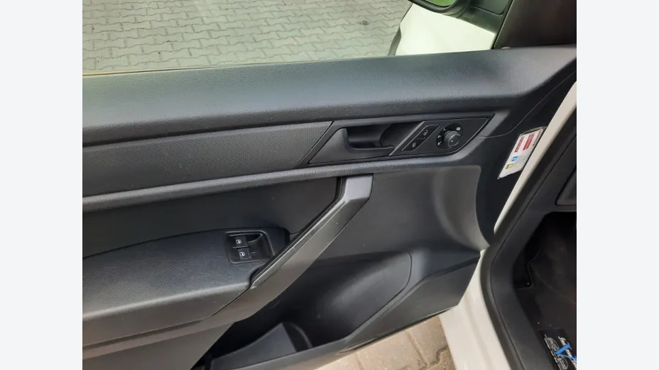 VOLKSWAGEN Caddy -