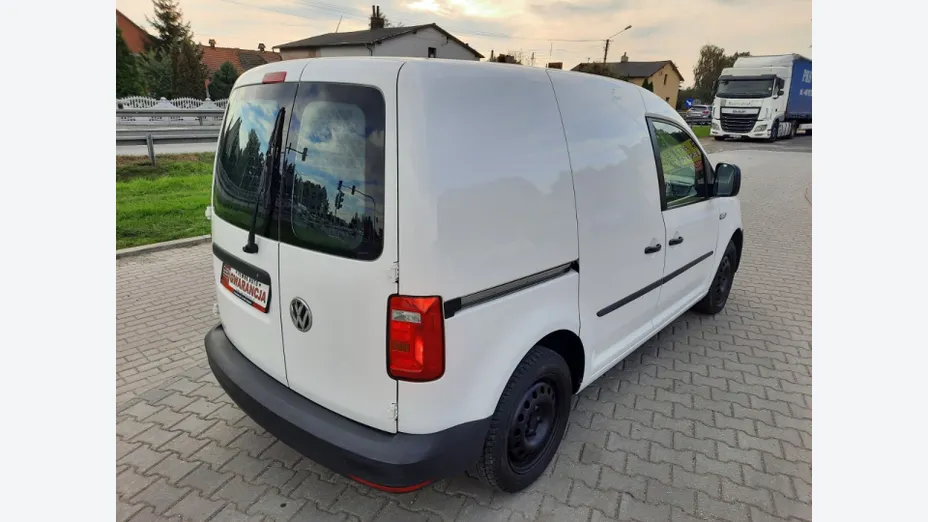 VOLKSWAGEN Caddy -