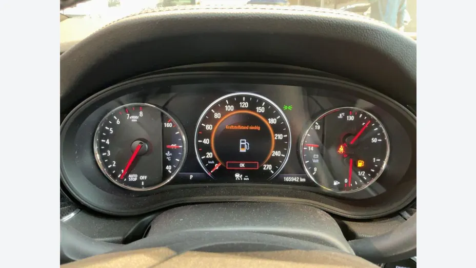 OPEL Insignia -