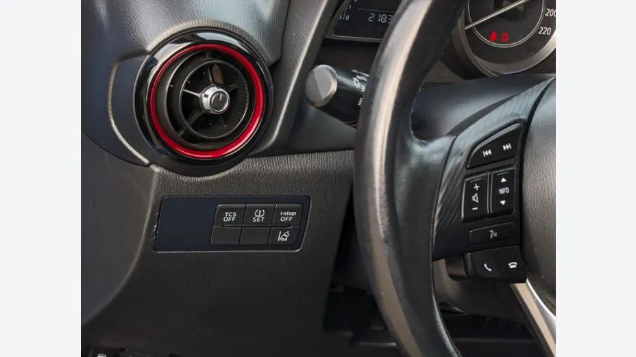 MAZDA CX-3 -