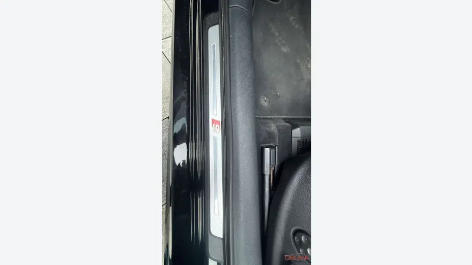 AUDI S3 -