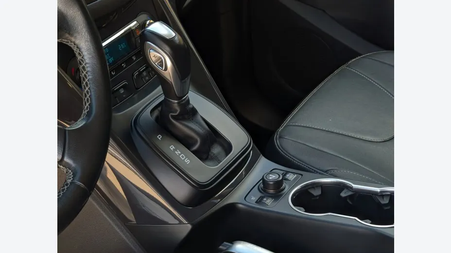 FORD Kuga -