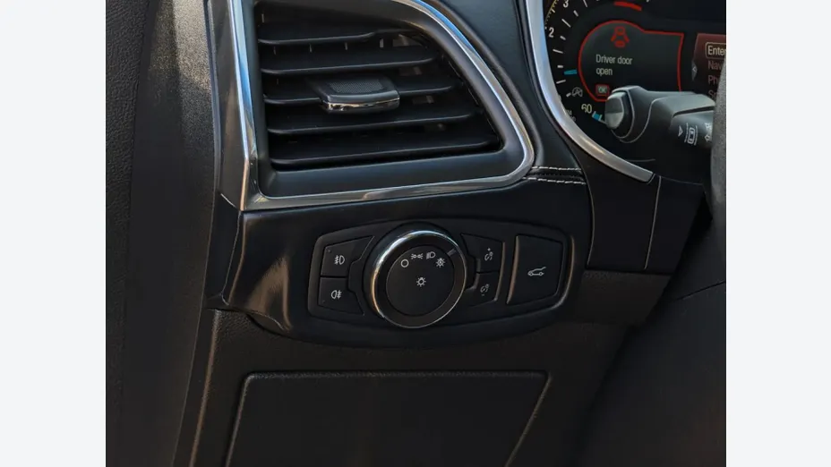 FORD Edge -