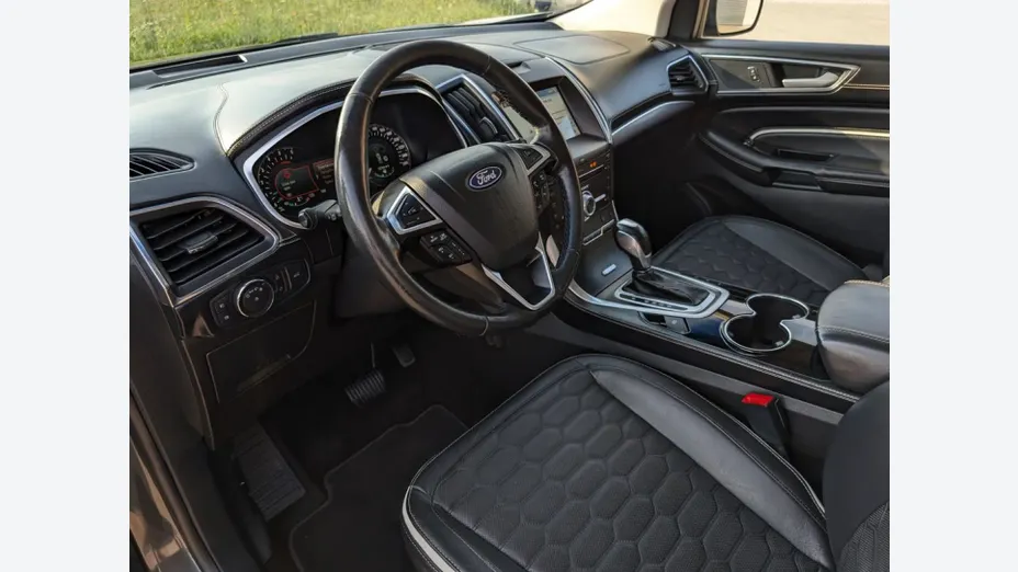 FORD Edge -