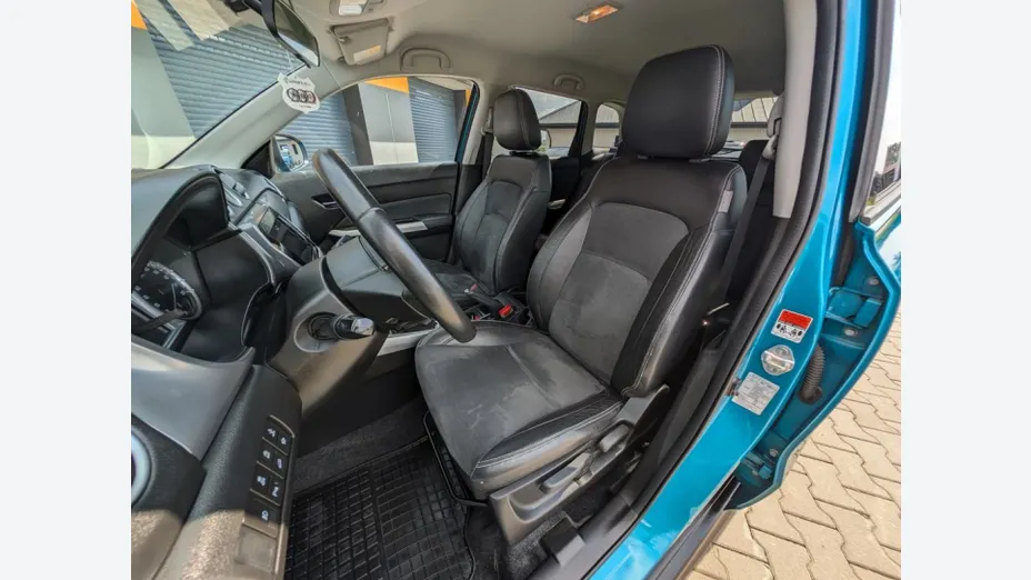 SUZUKI Vitara -