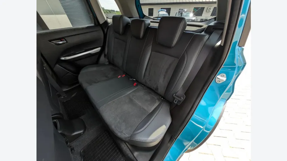 SUZUKI Vitara -