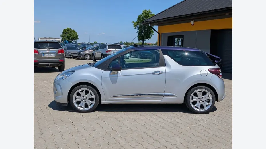 CITROEN DS3 -
