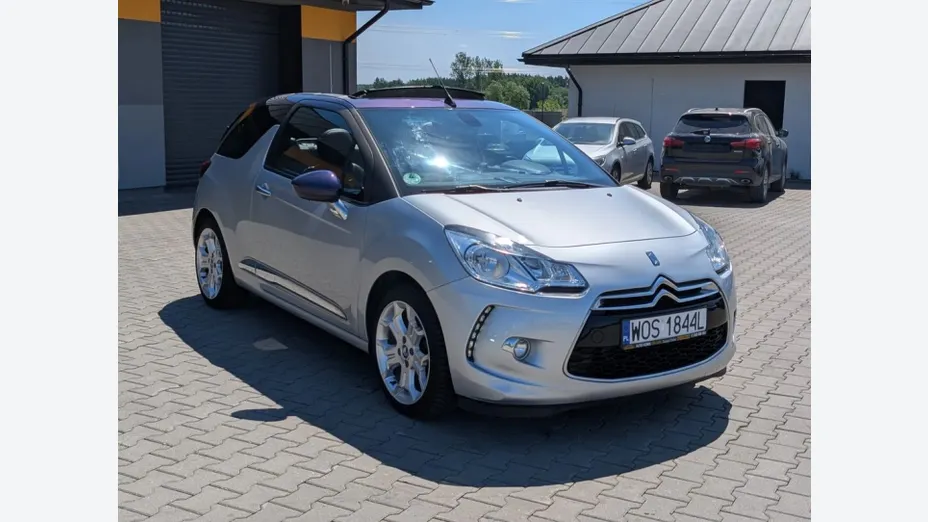 CITROEN DS3 -