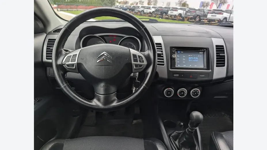 CITROEN C-Crosser -