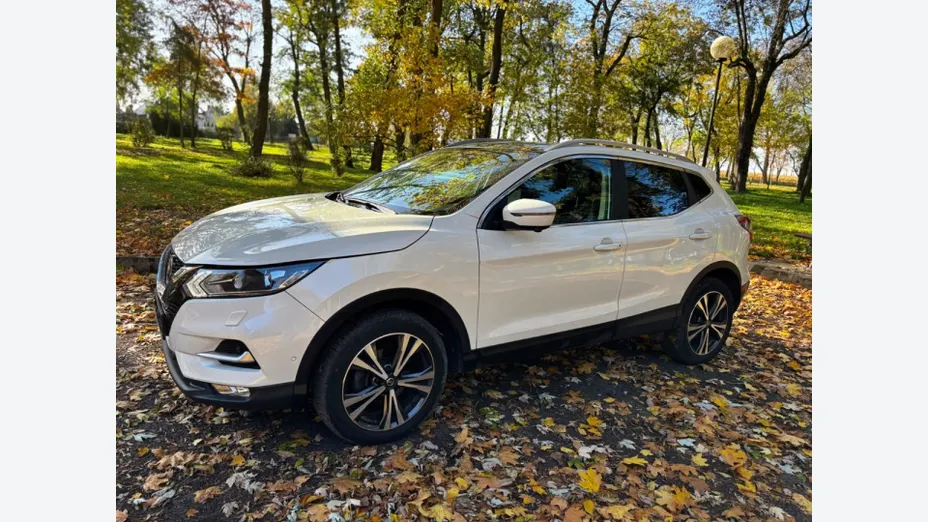 NISSAN Qashqai -