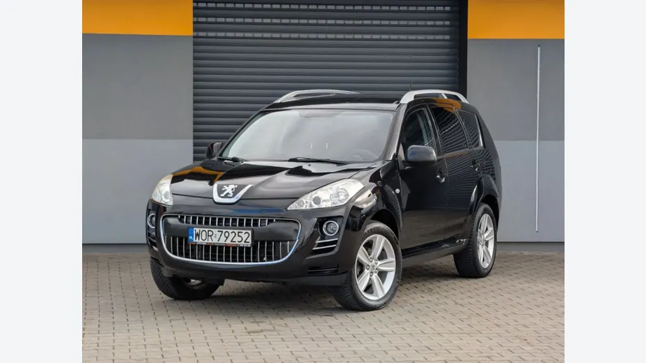 PEUGEOT 4007 -