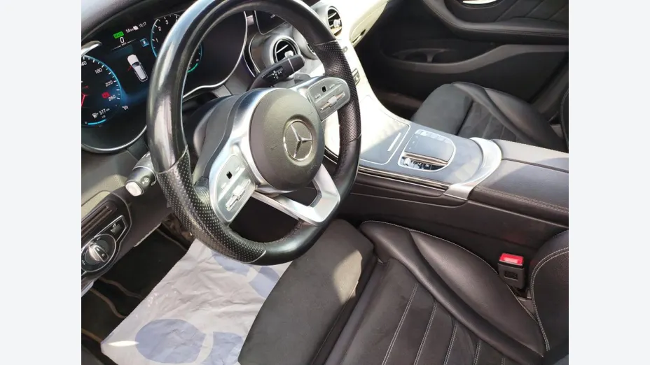 MERCEDES-BENZ GLC -