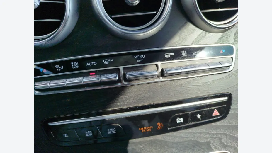 MERCEDES-BENZ GLC -