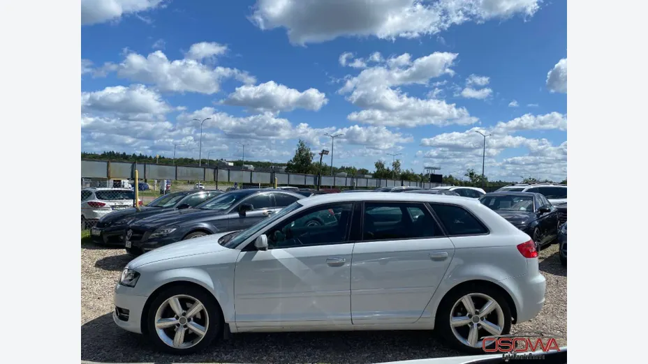 AUDI A3 Sportback -