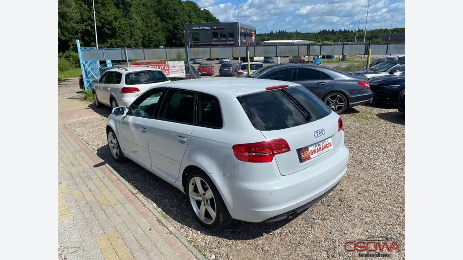 AUDI A3 Sportback -