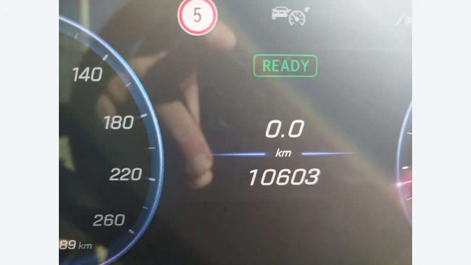 MERCEDES-BENZ CLA -