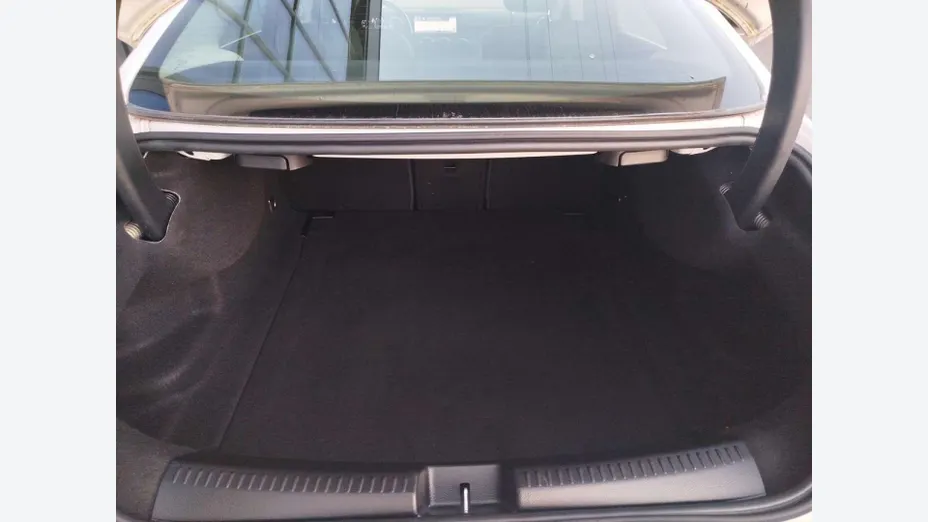 MERCEDES-BENZ CLA -