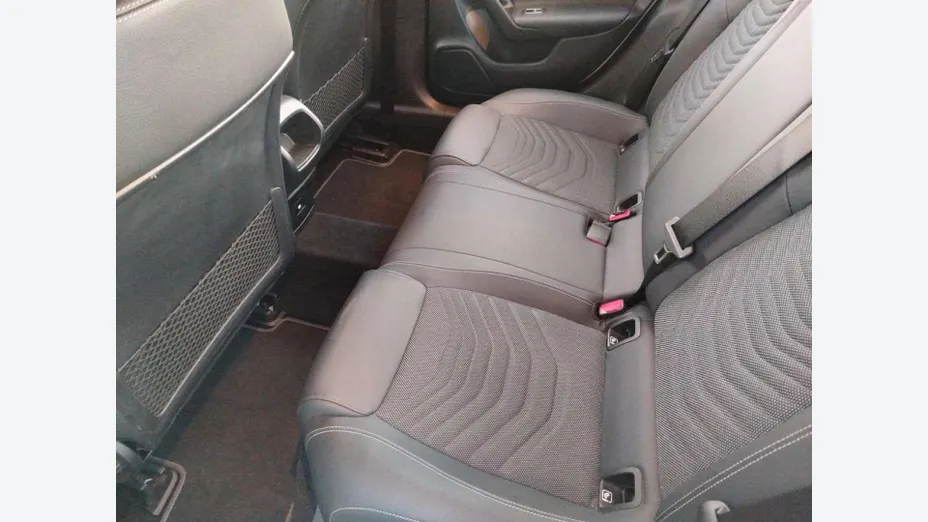 MERCEDES-BENZ CLA -