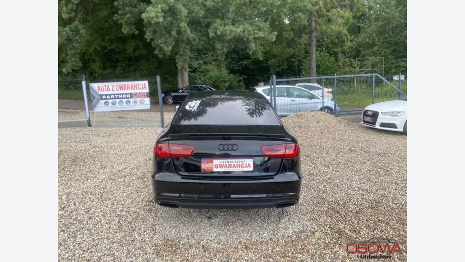 AUDI A6 -