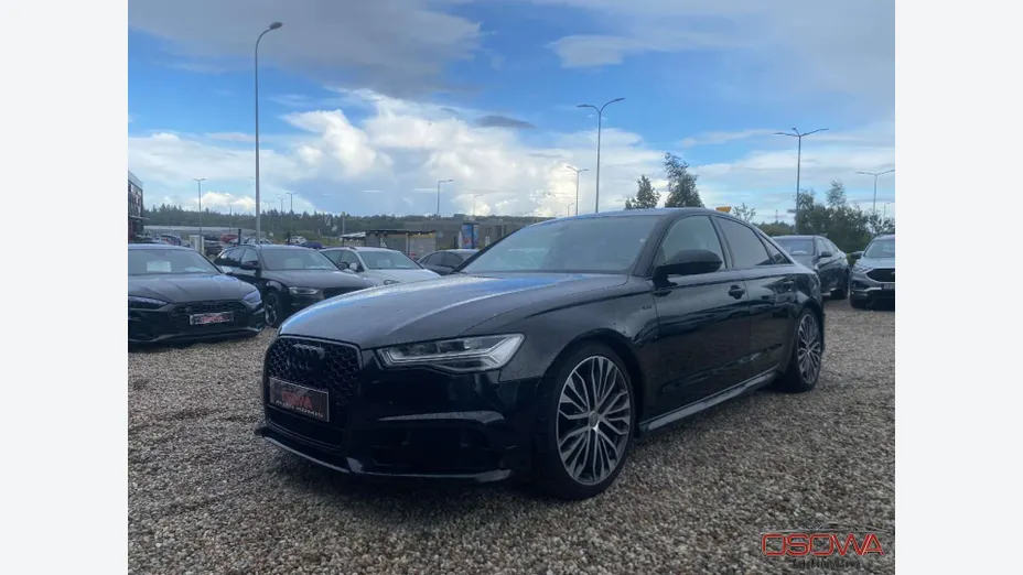 AUDI A6 -
