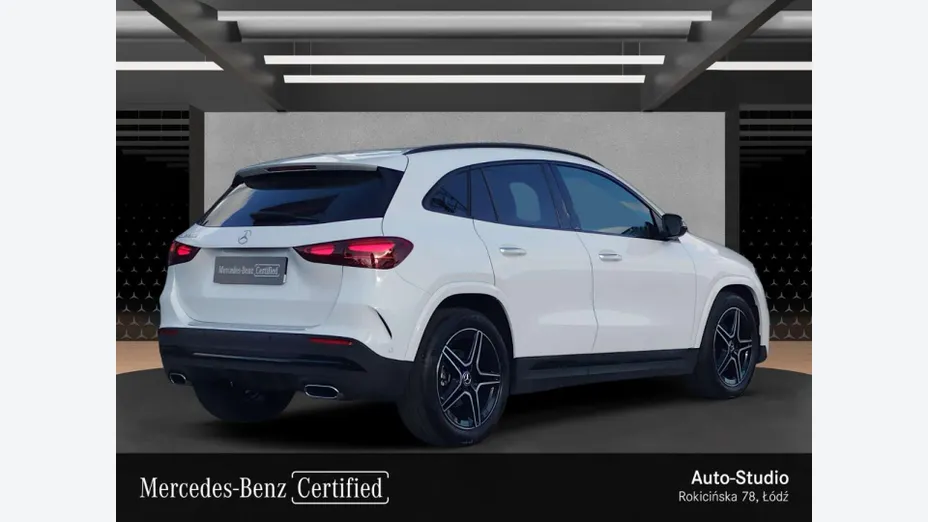 MERCEDES-BENZ GLA -