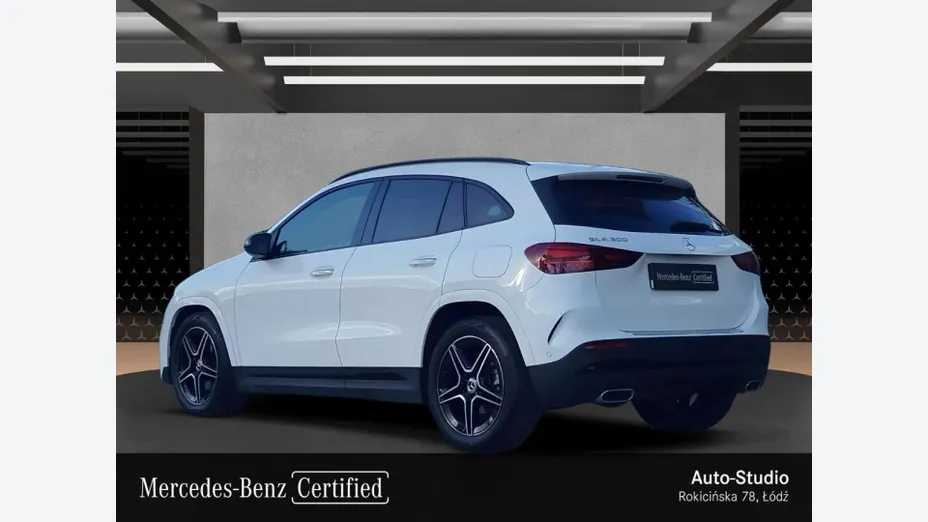 MERCEDES-BENZ GLA -