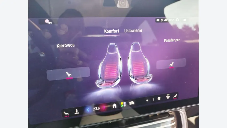 MERCEDES-BENZ CLA -