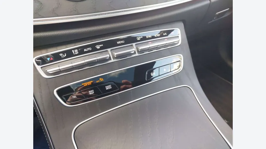 MERCEDES-BENZ E Klasa -
