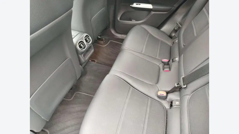 MERCEDES-BENZ GLC -