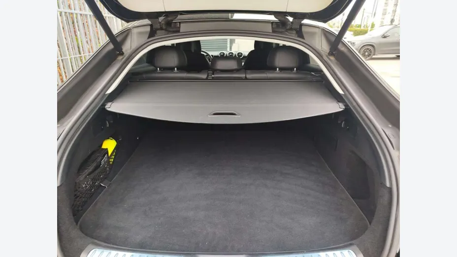 MERCEDES-BENZ GLC -