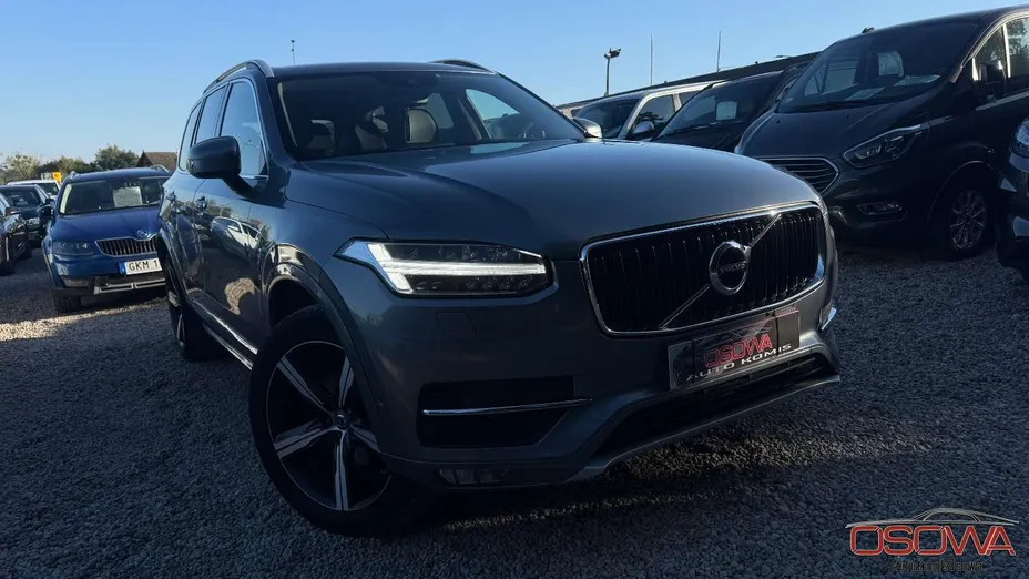 VOLVO XC90 -