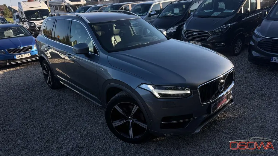 VOLVO XC90 -